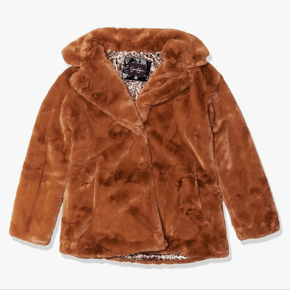Jessica Simpson Cognac Color XL, Faux Fur Coat. Winter is coming.